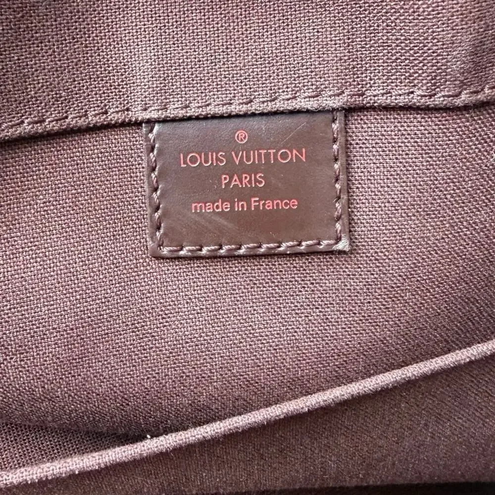 Louis Vuitton 100% authentic